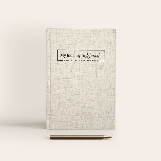A5 Islamic journal with linen cover for daily dua, gratitude, and Quran reflection. Ideal for positivity and mindfulness.